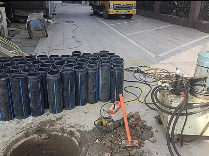 宜春PE置换管厂家 DN315置换管 非开挖管短管置换